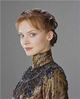 铁血副官Michelle Whitman