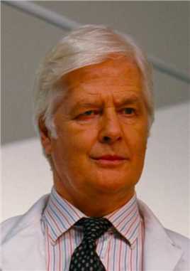 我聘请了职业杀手Department Head