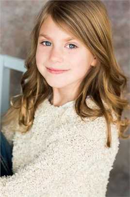 降临Hannah (8 yrs. old)