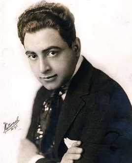 海外特派员Latvian