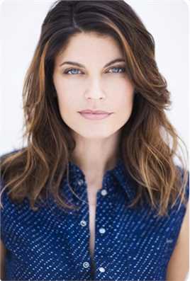 加勒比海盗5：死无对证Mayor's Wife