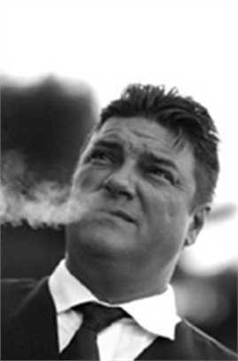 失踪顺序斯多扬·米奇