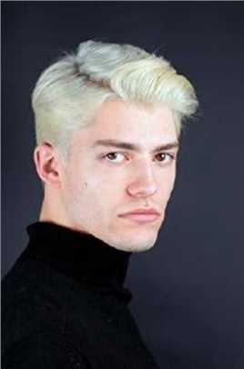 屠宰场准则斯巴达男孩/接吻情侣