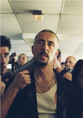 暴力街区13毕比·纳西利