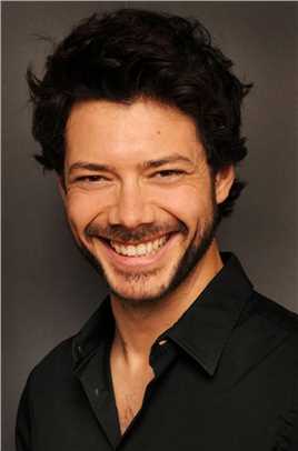 纸钞屋第三季阿尔瓦罗·莫奇