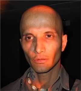 异种4：唤醒的扮演者是Marco Bacuzzi