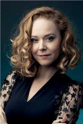 我的间谍前男友Canadian Ambassador's Wife