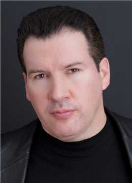 周六夜现场第三十八季Security Guard (uncredited)