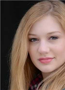 神弃之地苏西·考克斯