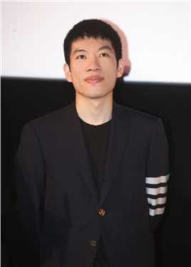 燃野少年的天空里则林