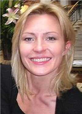 温柔地杀我Alice's Work Colleague