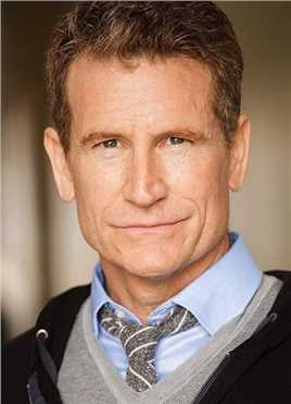 异形：汇合General Wesley Augursin