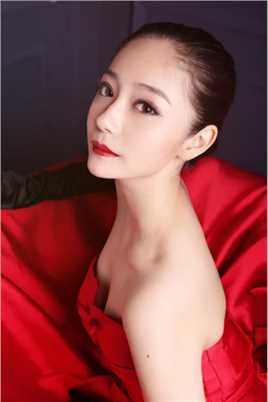 我的锦鲤男友童佳颖