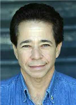 女王的柯基吉娃娃、Sanjay、AI站台、泰森