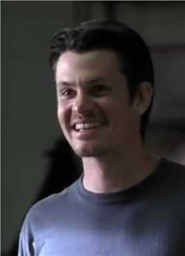 隔山有眼2PFC'Stump' Locke