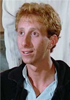 舐血夜魔Police Photographer