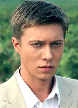 战火劫难Starshiy leytenant Georgiy Linko