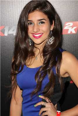 倔强的牛顿Anjali Patil