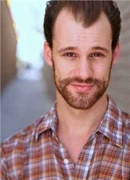 护航父母调酒师