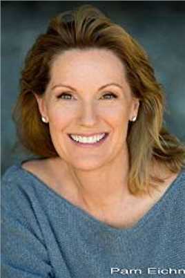 夜班服务员女售货员