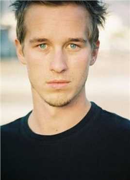 留级之王焦虑的预科生新生