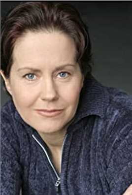 27套礼服Cousin Julie