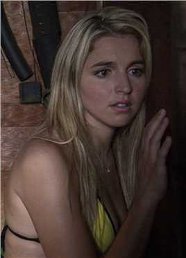 冰上的比基尼女孩Caroline Faille