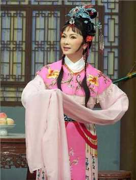 半把剪刀吴素英