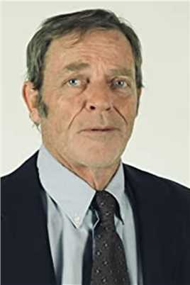 爱情牧场妓院老板