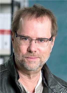 疾速王后Alain Arseneau