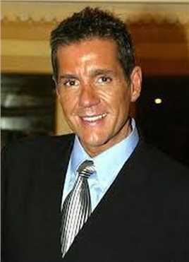 猜火车Game Show Host