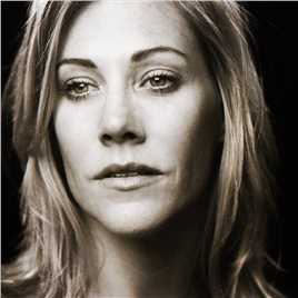 感染：入侵开始Sarah Prescott