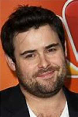 把妹大作战第一季的扮演者是David Fynn