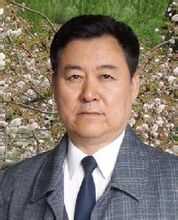 咱们村的年轻人王田