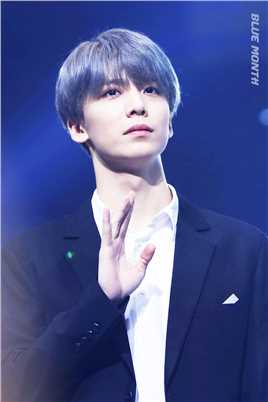 模仿이현(李贤)