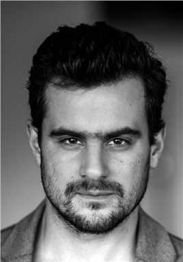 巴寇亚克之仇的扮演者是安东尼·帕利基