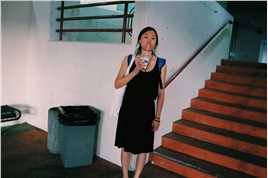 她房间里的云赵木子