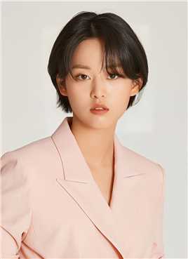 D.P：逃兵追缉令安秀真