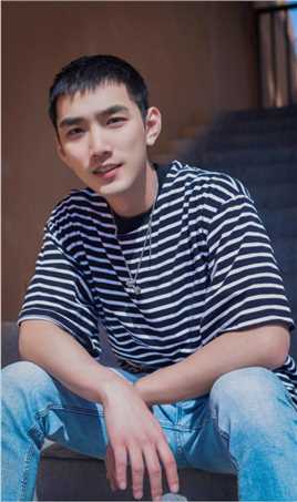 春天里的人们小马