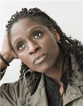 福尔摩斯小姐2 Mira Troy