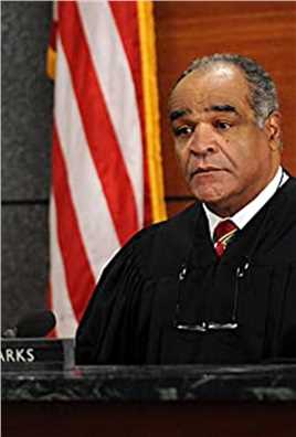 早间主播Oscar(as David Fonteno)