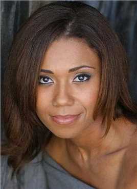 新唐老鸭俱乐部的扮演者是托克斯·奥拉贡多耶