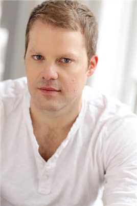 西区故事盐棚里的警察