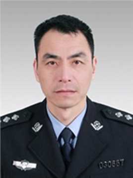 形影不离残疾人