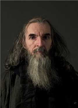 记住我Thug in Holding Cell (uncredited)