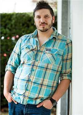 世界尽头Cross Hands Customer