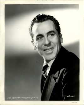 杰克·康威基本信息