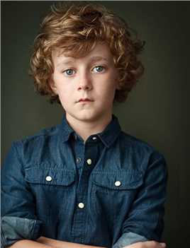 保姆俱乐部德里克·马斯特斯