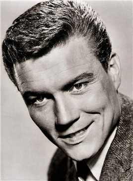 谁消灭了电动车Roger Smith