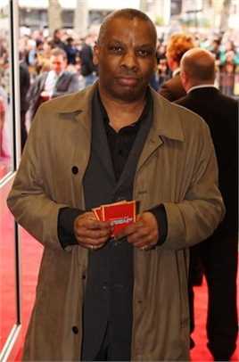 八又二分一女人Simon